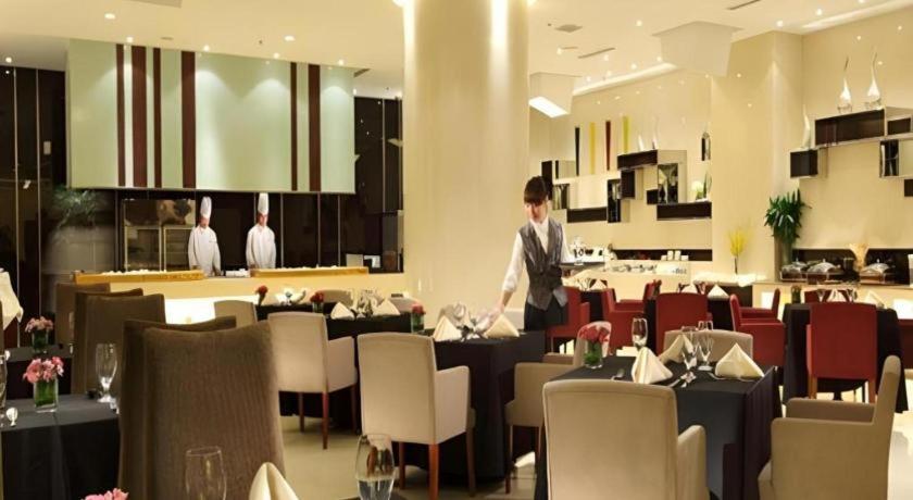 Ramada Plaza Shenyang Citycenter Exterior foto